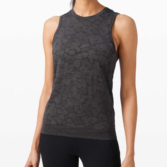 Lululemon Breeze By Muscle Tank Polar Spots Titanium / Black - Picture 5 of 5